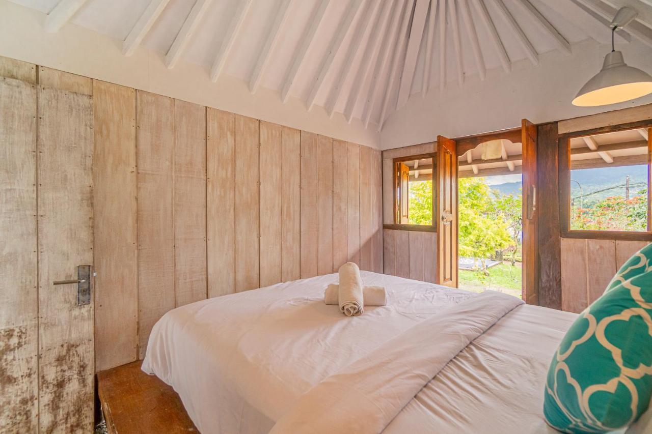 Four Monkeys House Villa Бедугул Екстериор снимка
